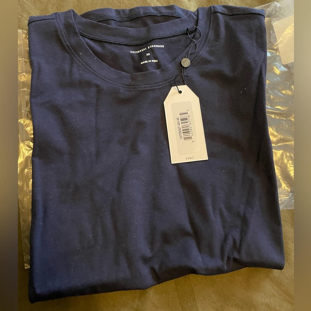 Ashley cap sleeve tee XS NWT